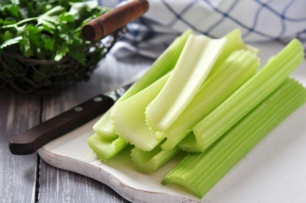7 лучших продуктов для летнего детокса