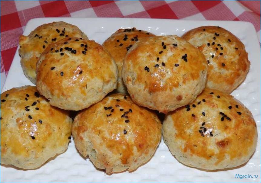 Пышные булочки с ароматной брынзой и сочным зеленым горошком 